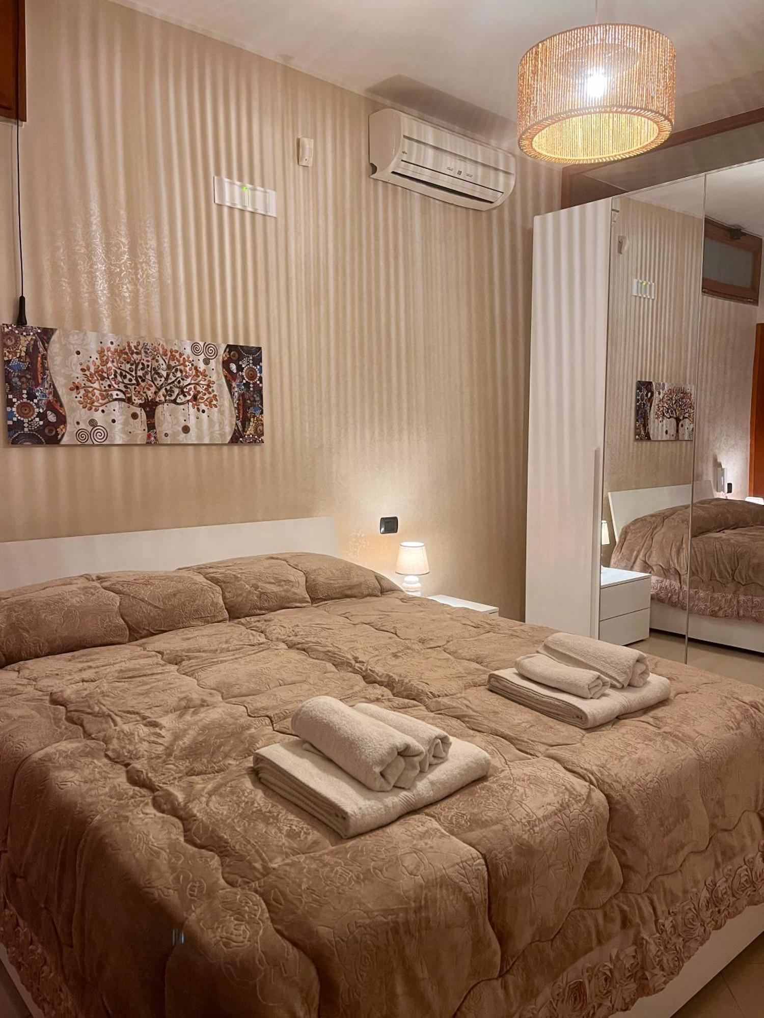 Il Villino B&B - Napoli/Pompei/Sorrento/Costiera Brusciano Extérieur photo